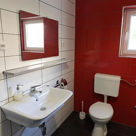 M & M Apartment