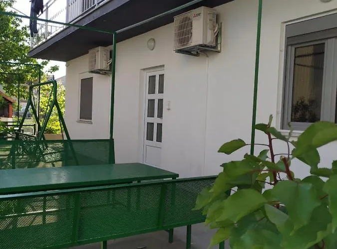 Apartament M & M *
